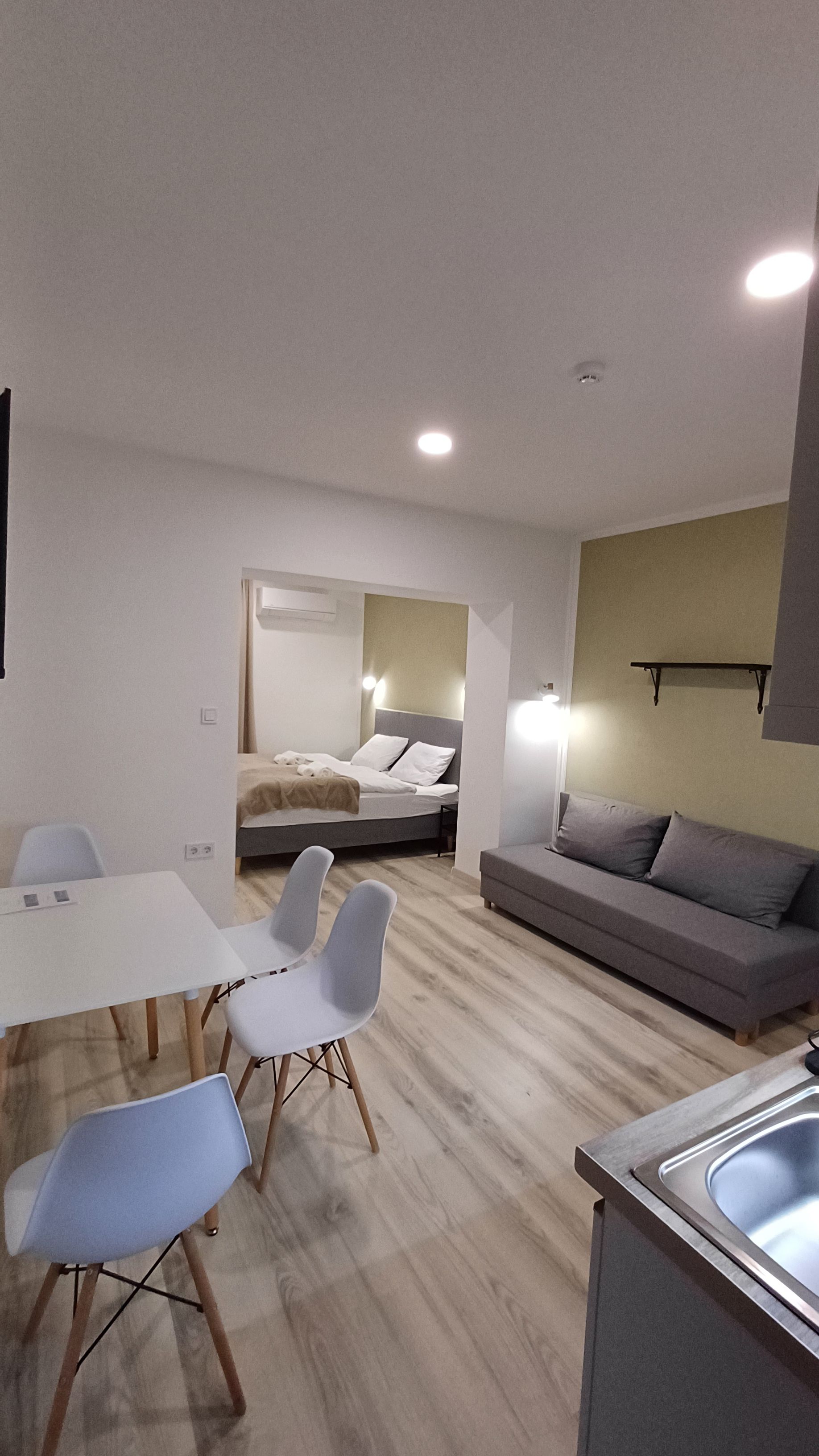 1	Standard Plus Design 4 fős apartman 